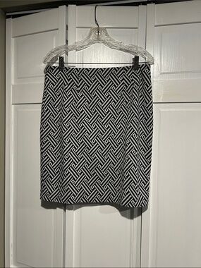 Halogen Black and White Geometric Pencil Skirt